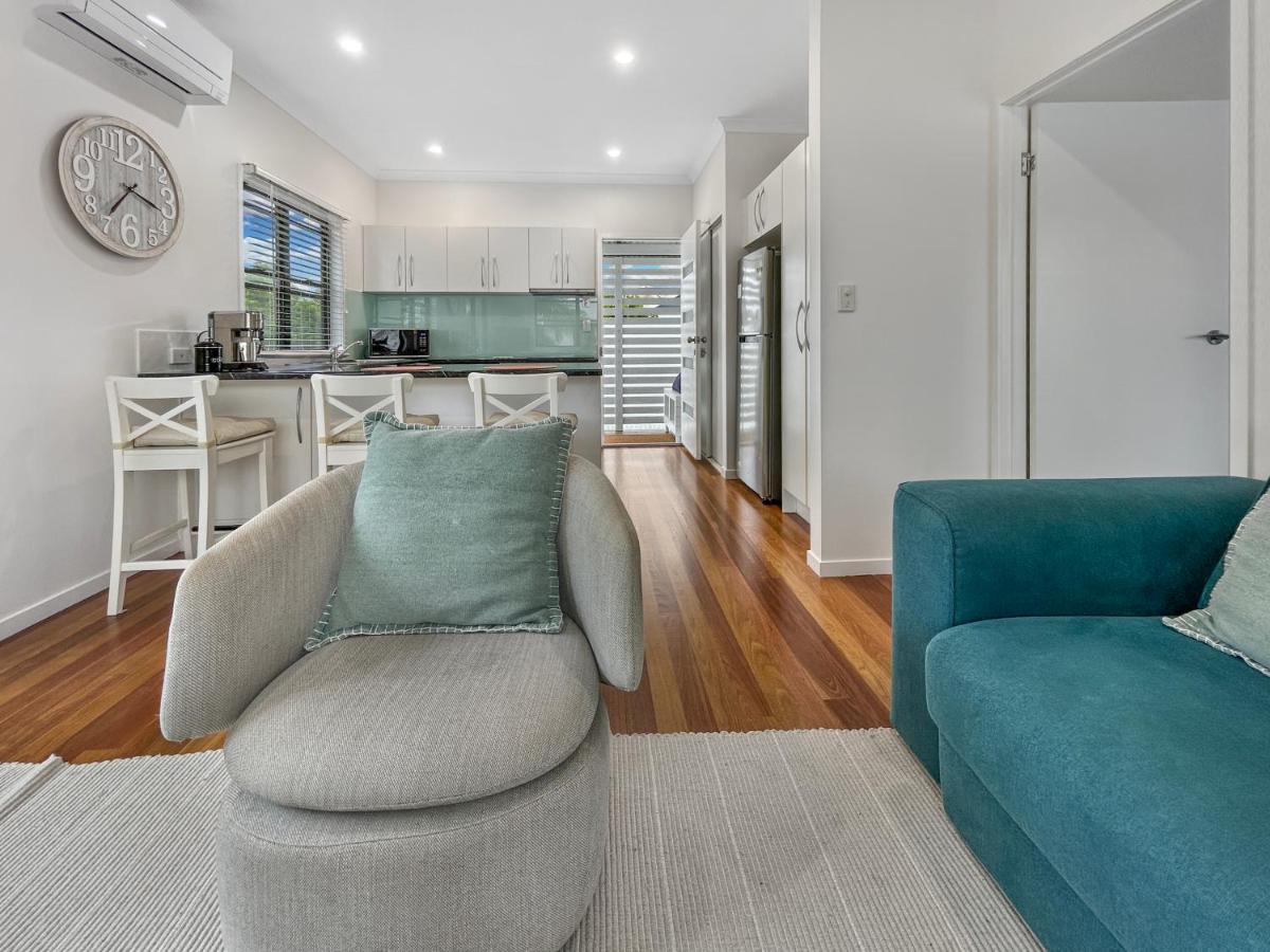 Serene Beachside Apartment Marcoola